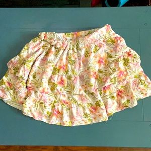 Summer flowery fun skirt perfect for warm weather.